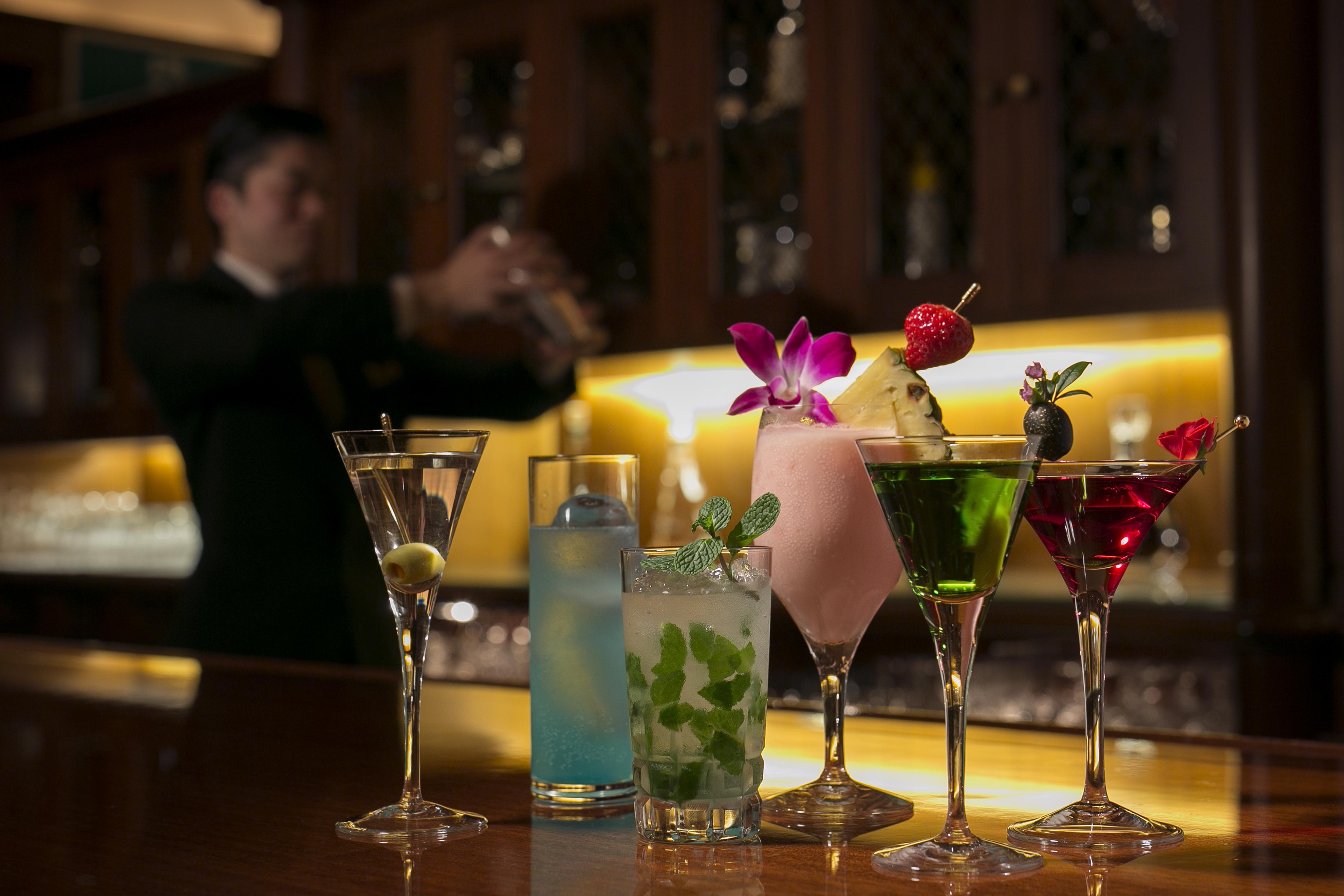 Hotel Nikko Fukuoka Φουκουόκα Εξωτερικό φωτογραφία A selection of cocktails